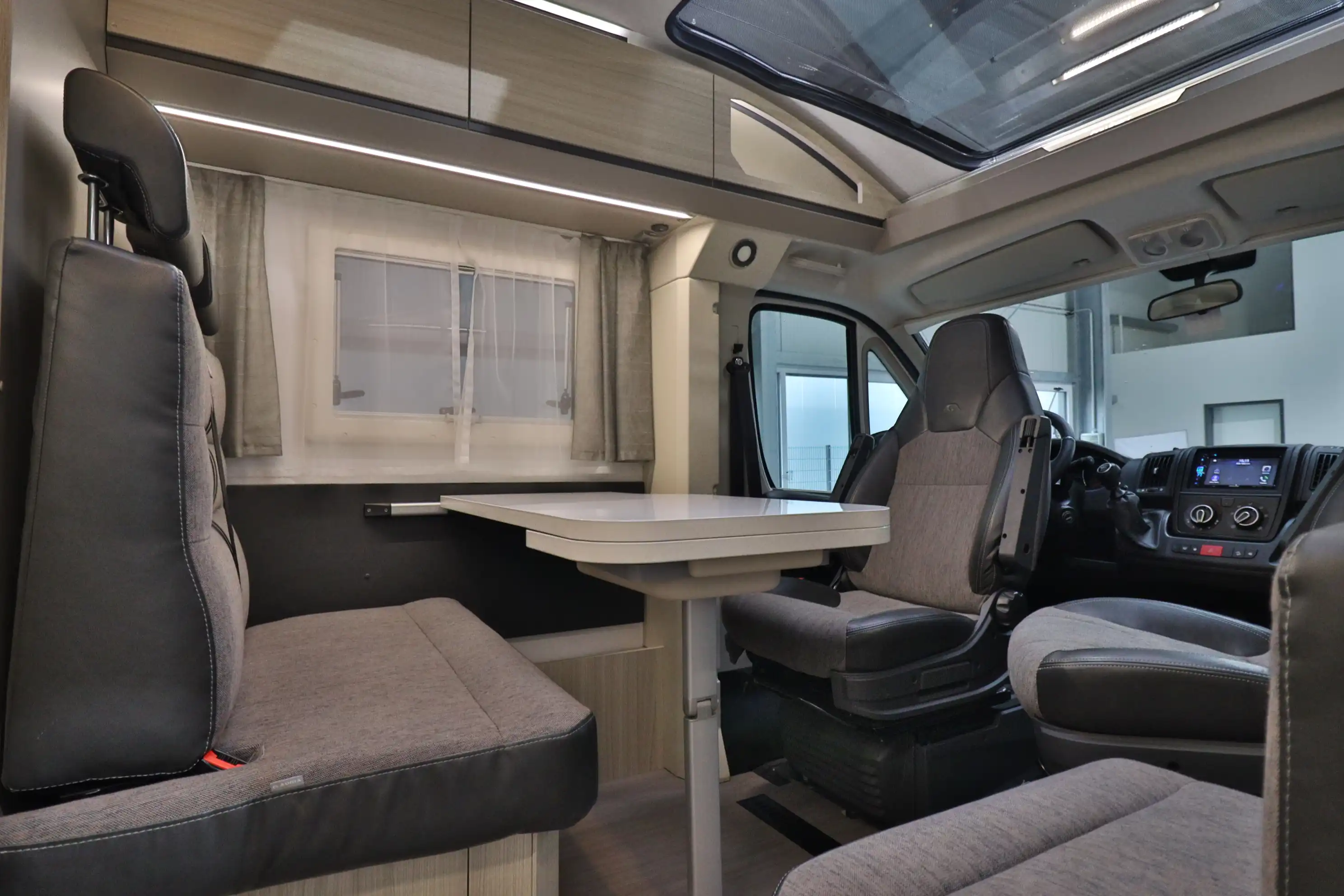 ADRIA Compact 670 SL Axess